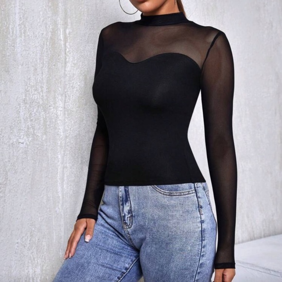 SHEIN Privé Mesh Yoke Solid Tee - Picture 1 of 4